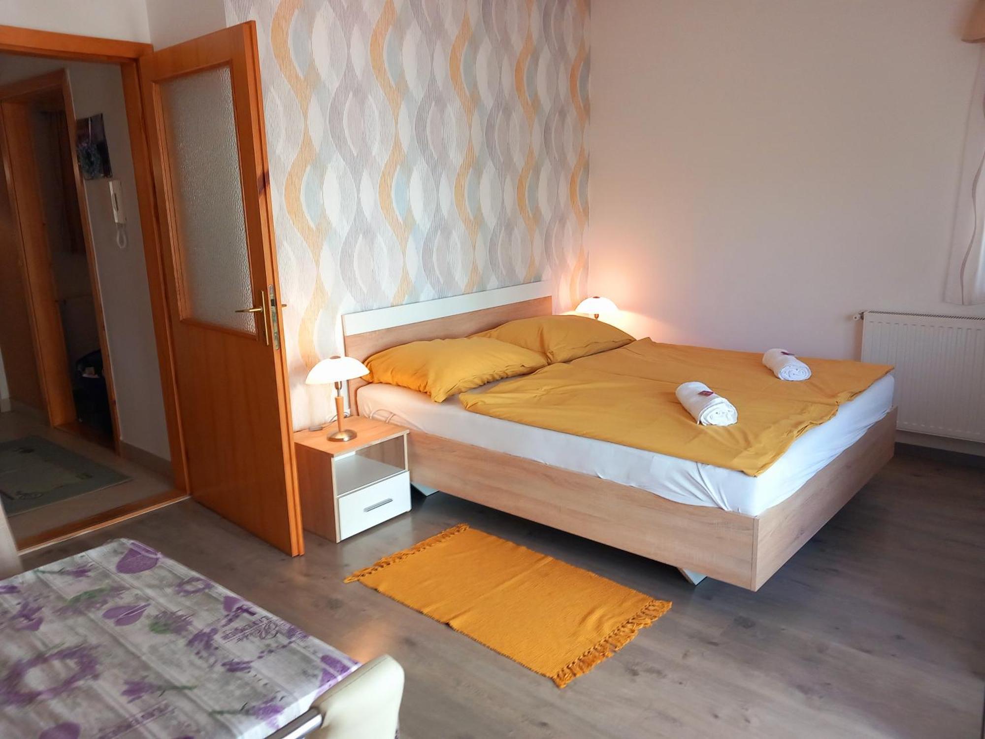 Lavender Apartment Hévíz Esterno foto
